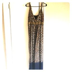 Very nice dress with shoulder straps